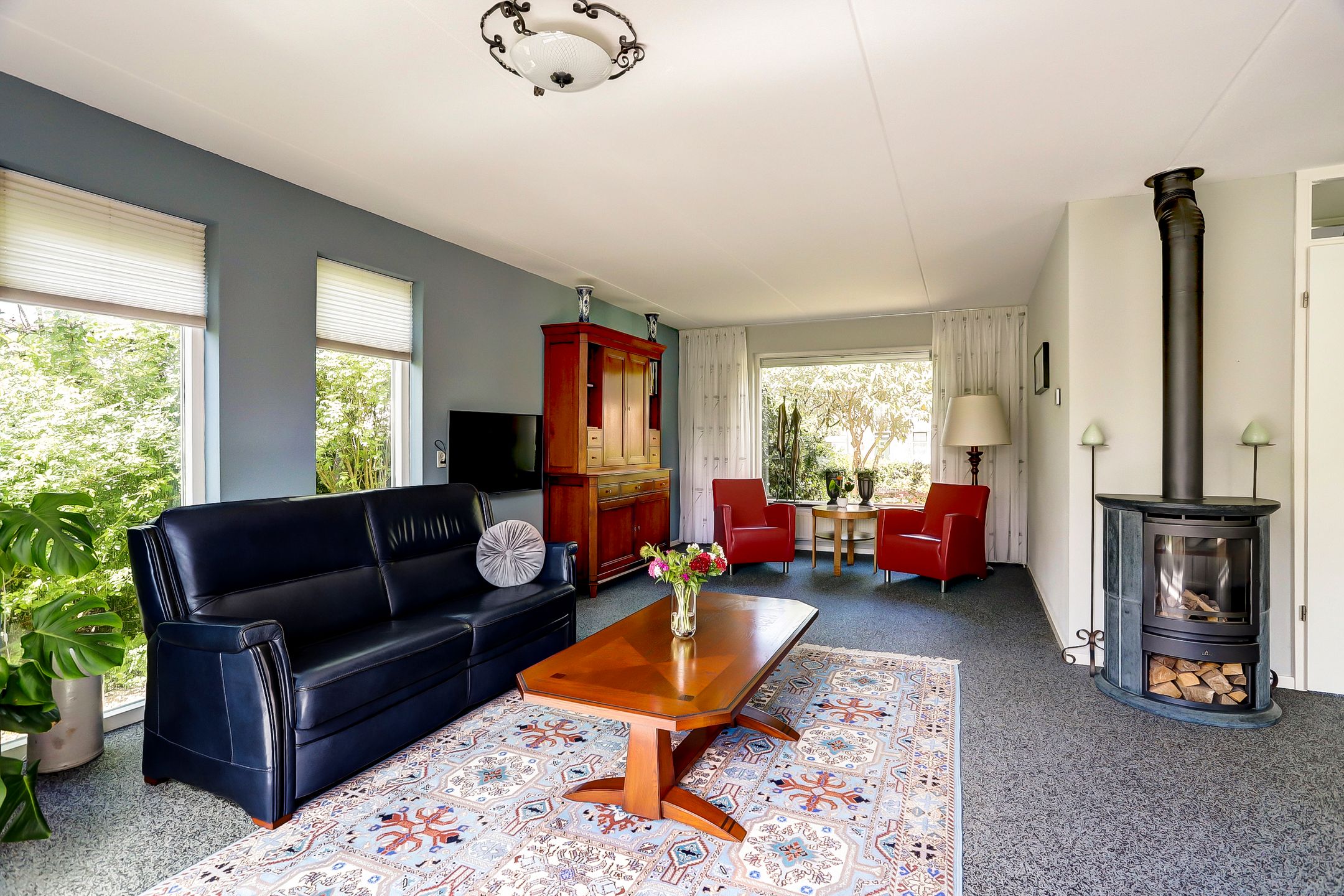 Foto 3 van Lammerts van Buerenstraat 10