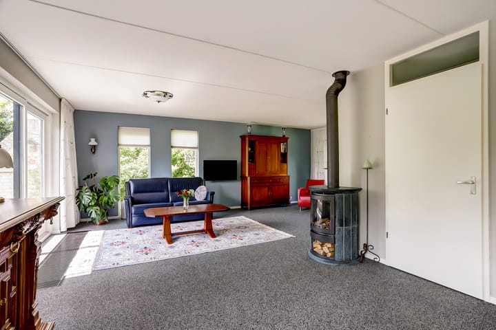 Photo 5 of Lammerts van Buerenstraat 10