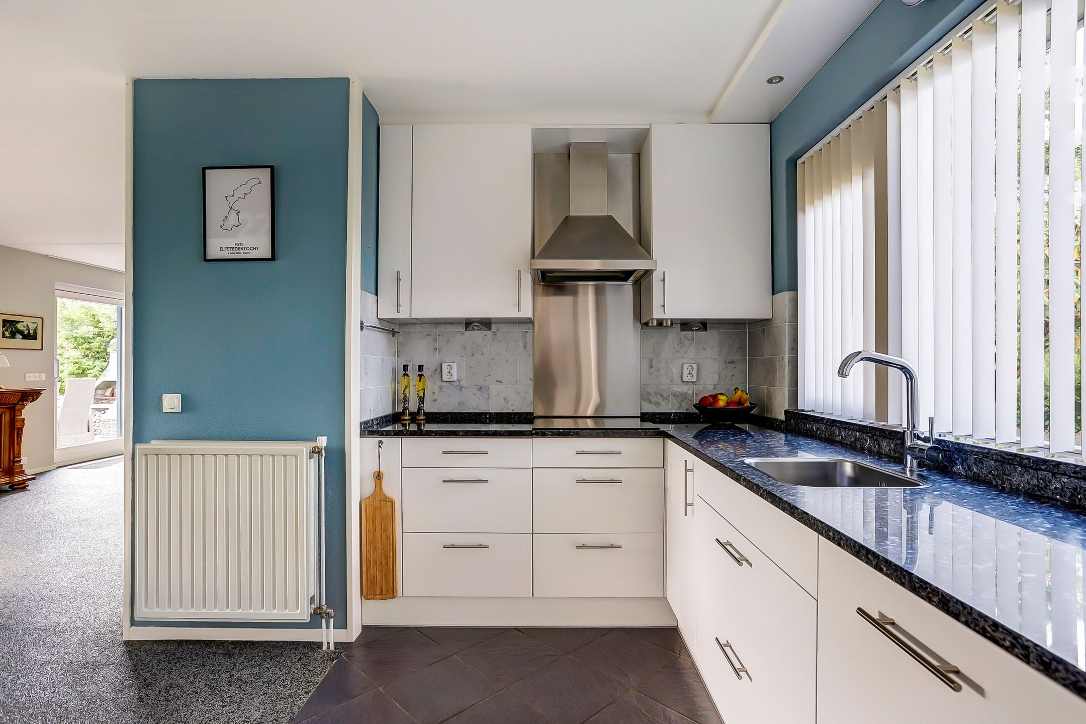 Foto 12 van Lammerts van Buerenstraat 10