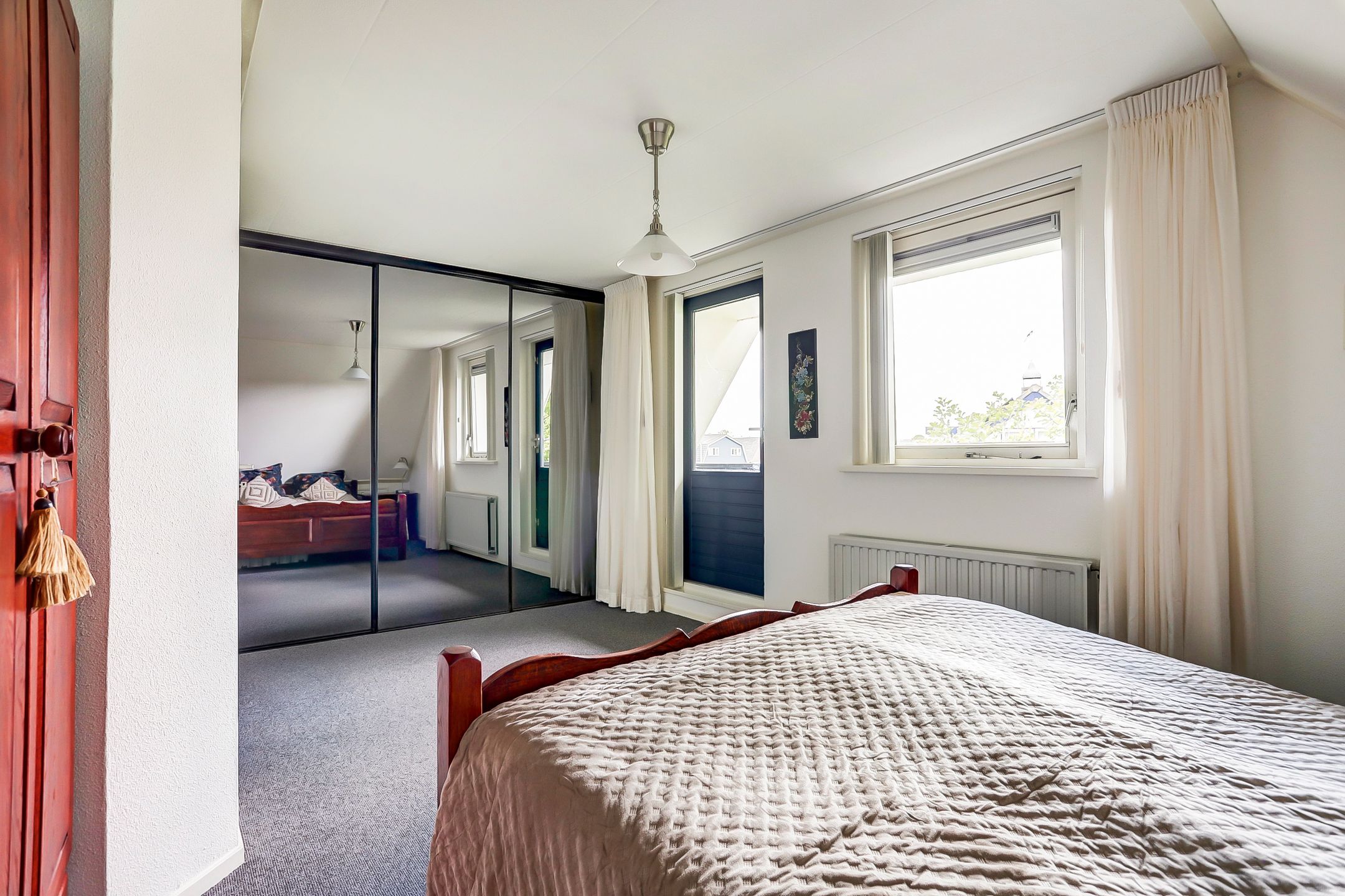 Foto 21 van Lammerts van Buerenstraat 10