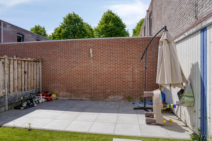 Photo 20 of Puccinistraat 13