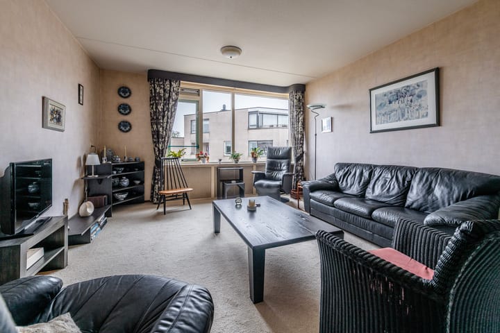 Foto 3 van Emmaplein 132