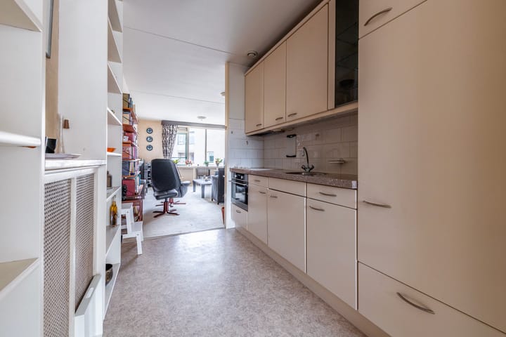 Foto 8 van Emmaplein 132