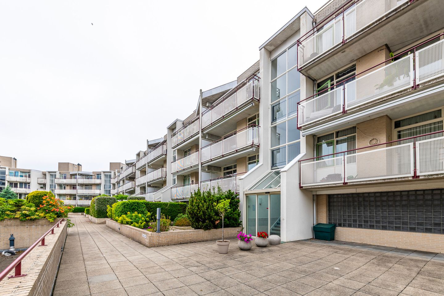 Foto 19 van Emmaplein 132