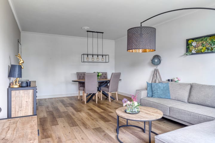 Foto 14 van Merellaan 54