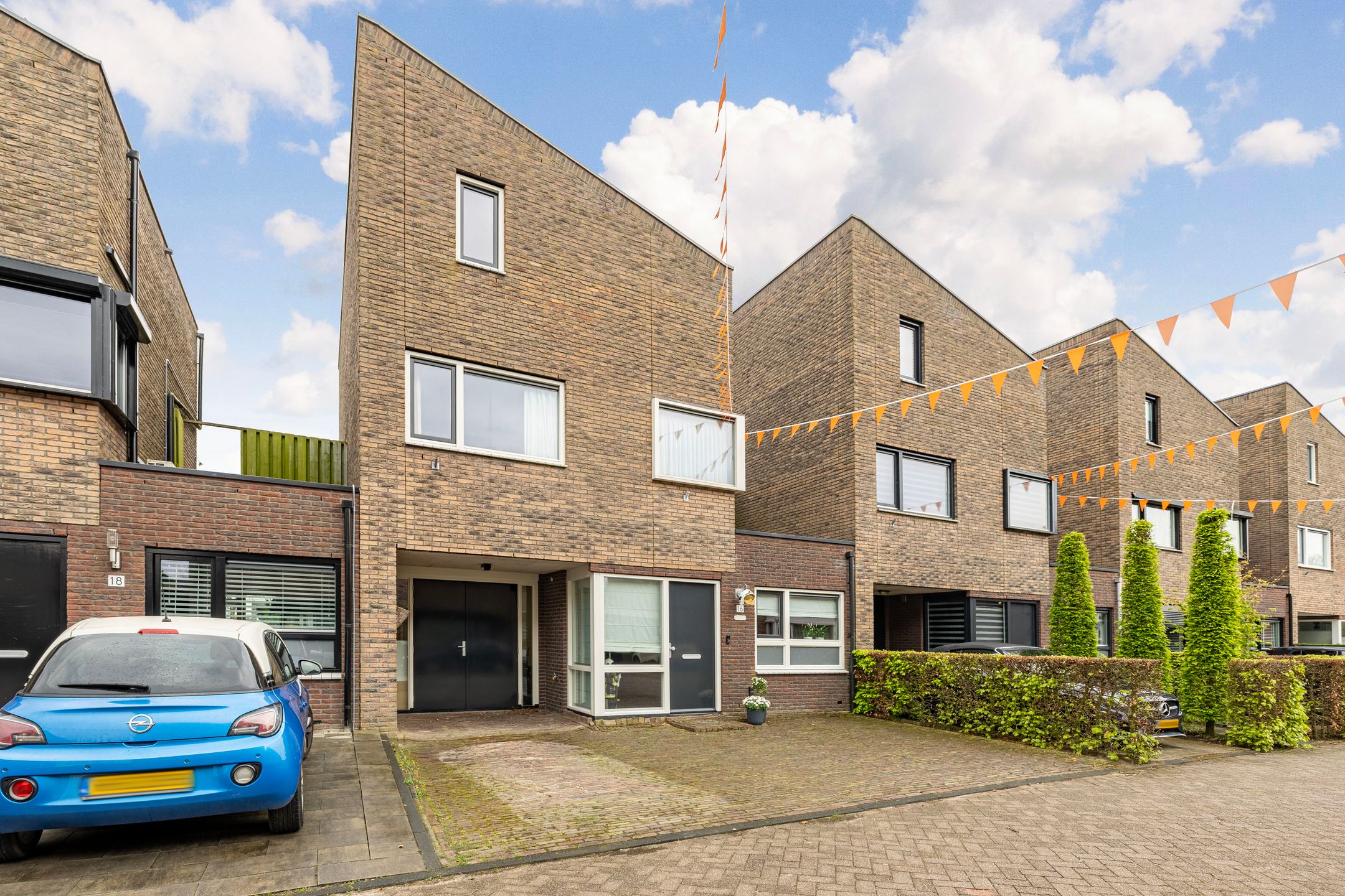 Foto 48 van Voorsteven 16