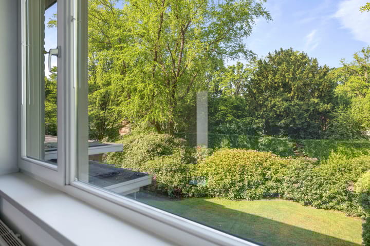 Foto 35 van Burg. Arriënsweg 19