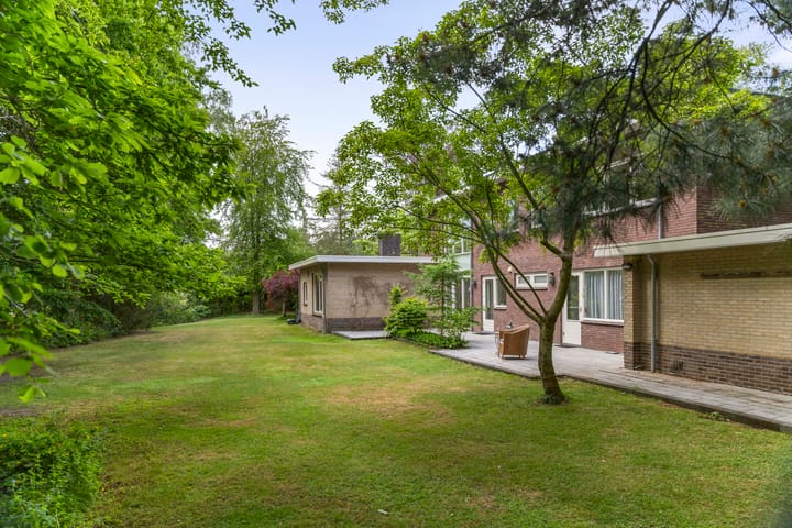 Foto 51 van Burg. Arriënsweg 19