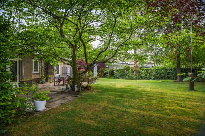 Foto 61 van Burg. Arriënsweg 19