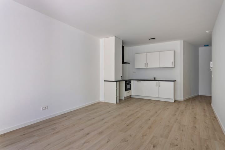 Foto 11 van Bredaseweg 38-D