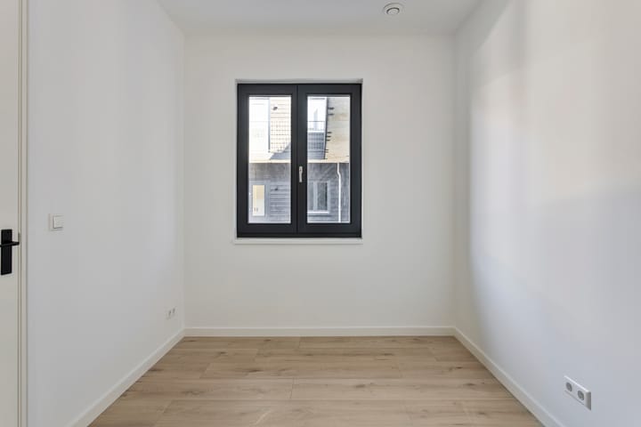 Foto 14 van Bredaseweg 38-D