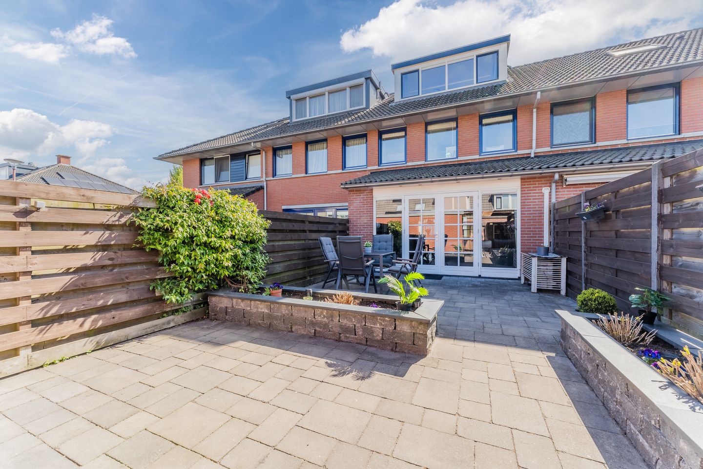 Photo 4 of Gerard Douhage 22