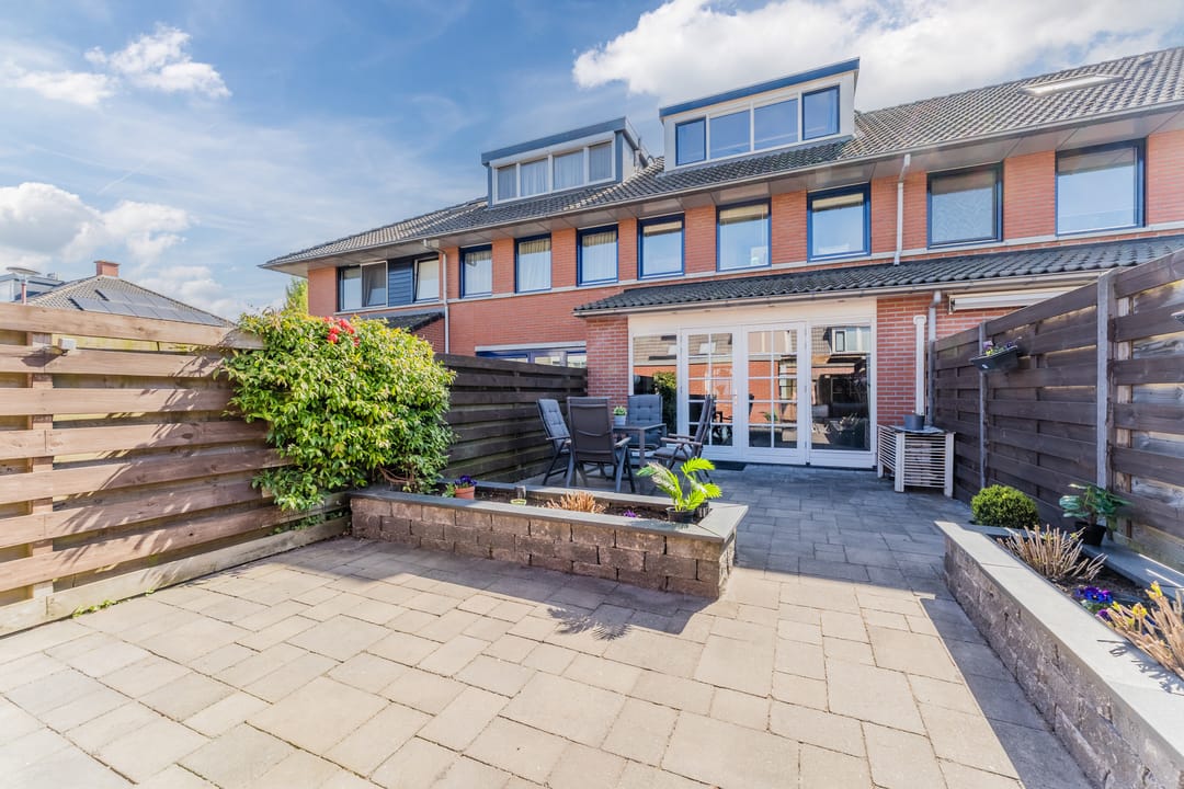 Photo 17 of Gerard Douhage 22