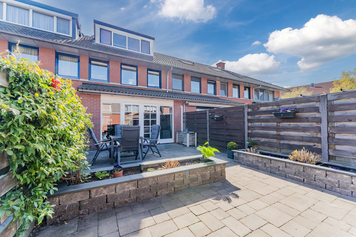 Photo 19 of Gerard Douhage 22