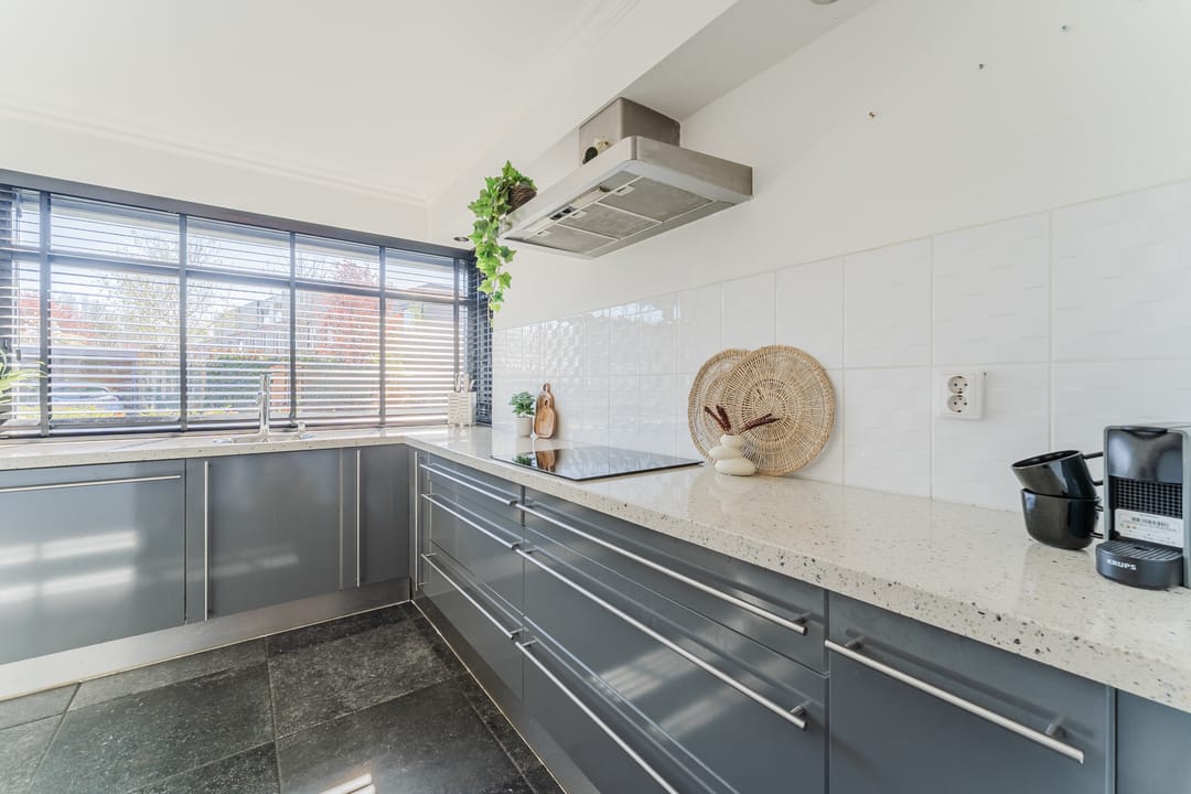 Photo 26 of Gerard Douhage 22