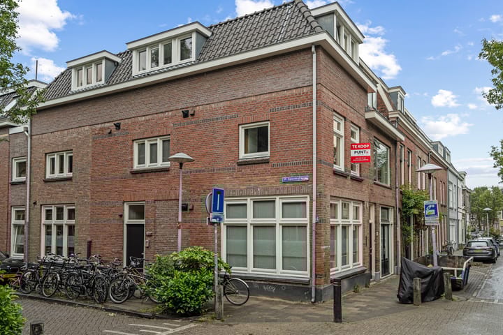 1e Spechtstraat 1 C