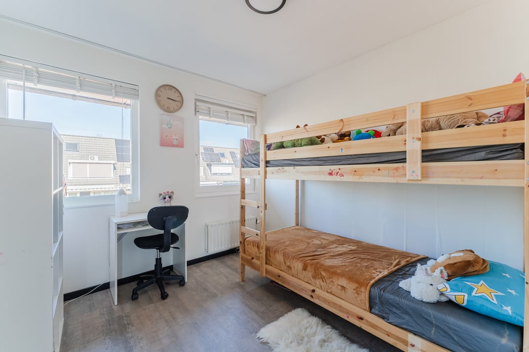 Photo 38 of Gerard Douhage 22