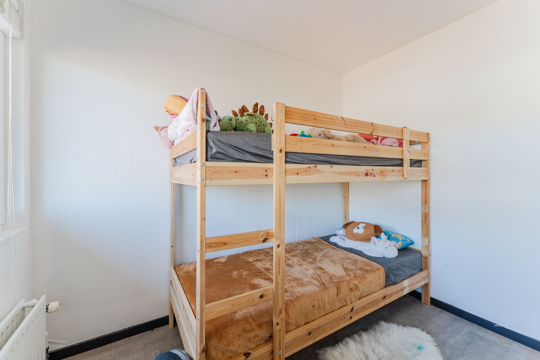 Photo 39 of Gerard Douhage 22