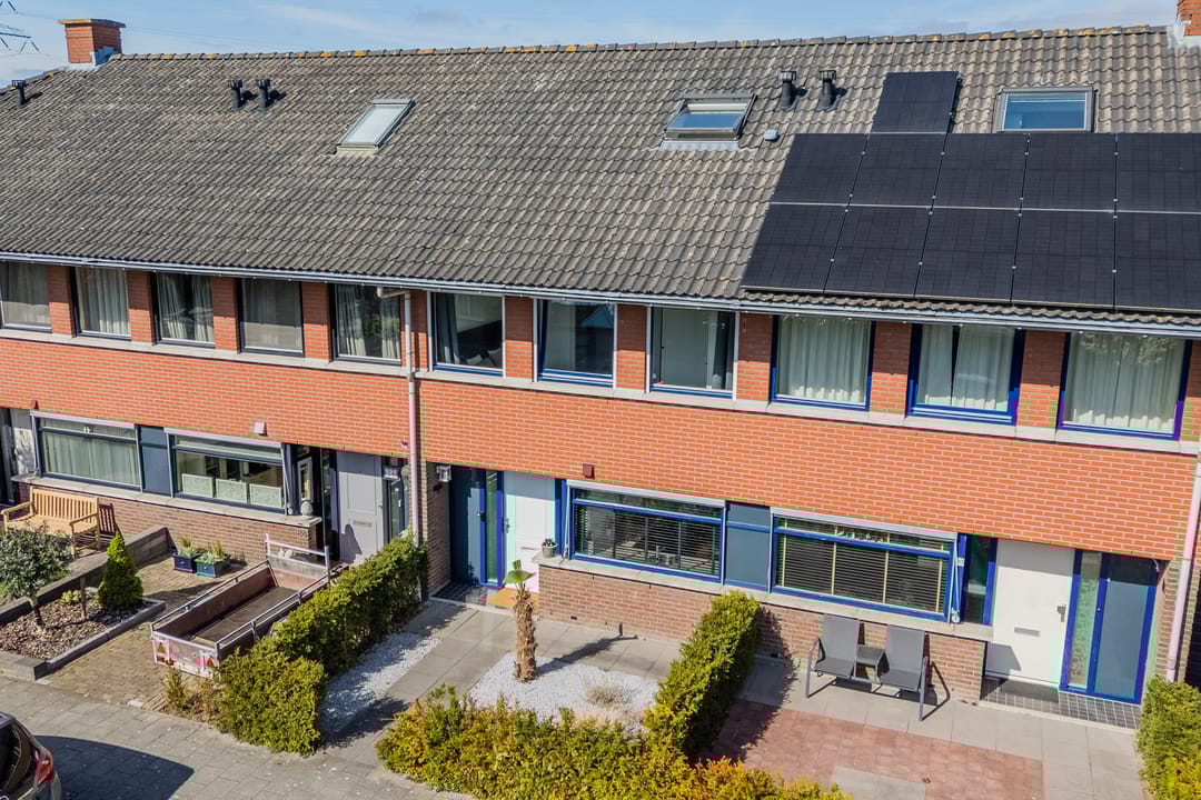 Photo 52 of Gerard Douhage 22