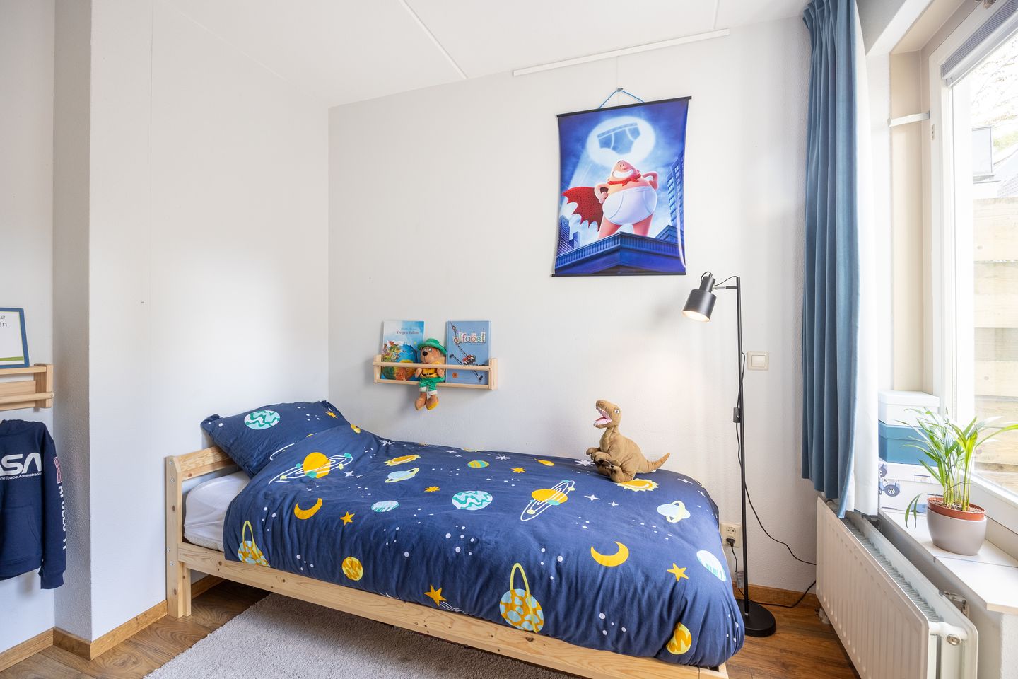 Photo 14 of Vrouwjuttenstraat 34-A