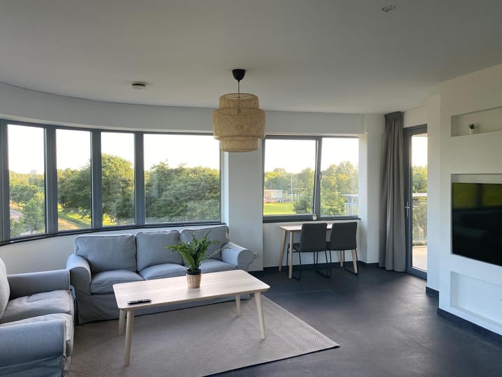 Photo 3 of Troelstralaan 231