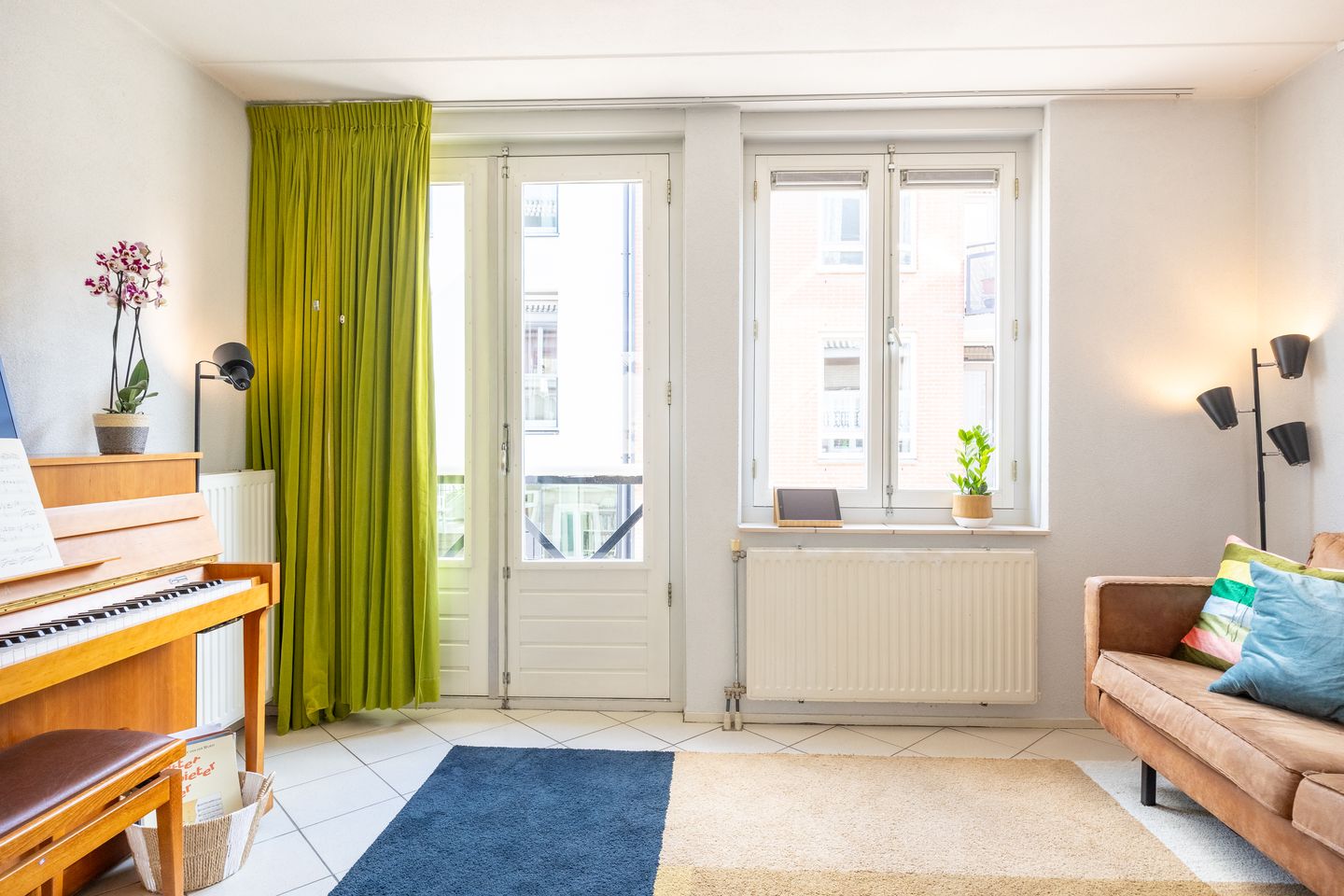 Photo 19 of Vrouwjuttenstraat 34-A