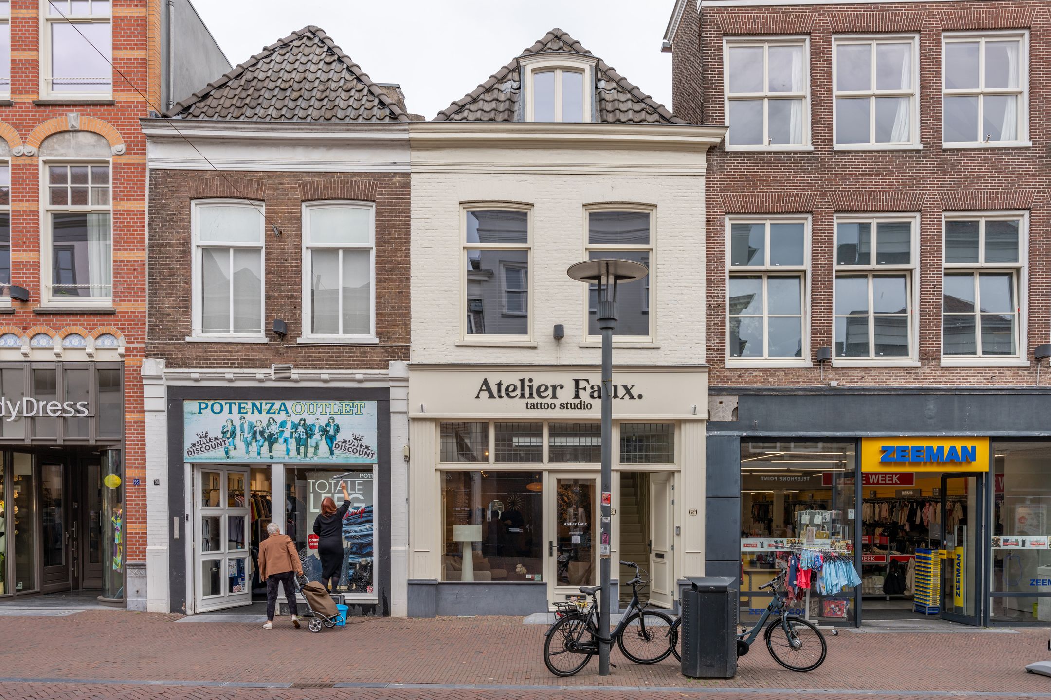 Photo 39 of Langestraat 98-B