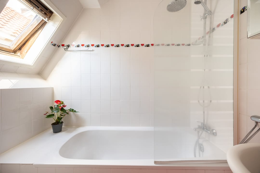 Photo 32 of Vrouwjuttenstraat 34-A