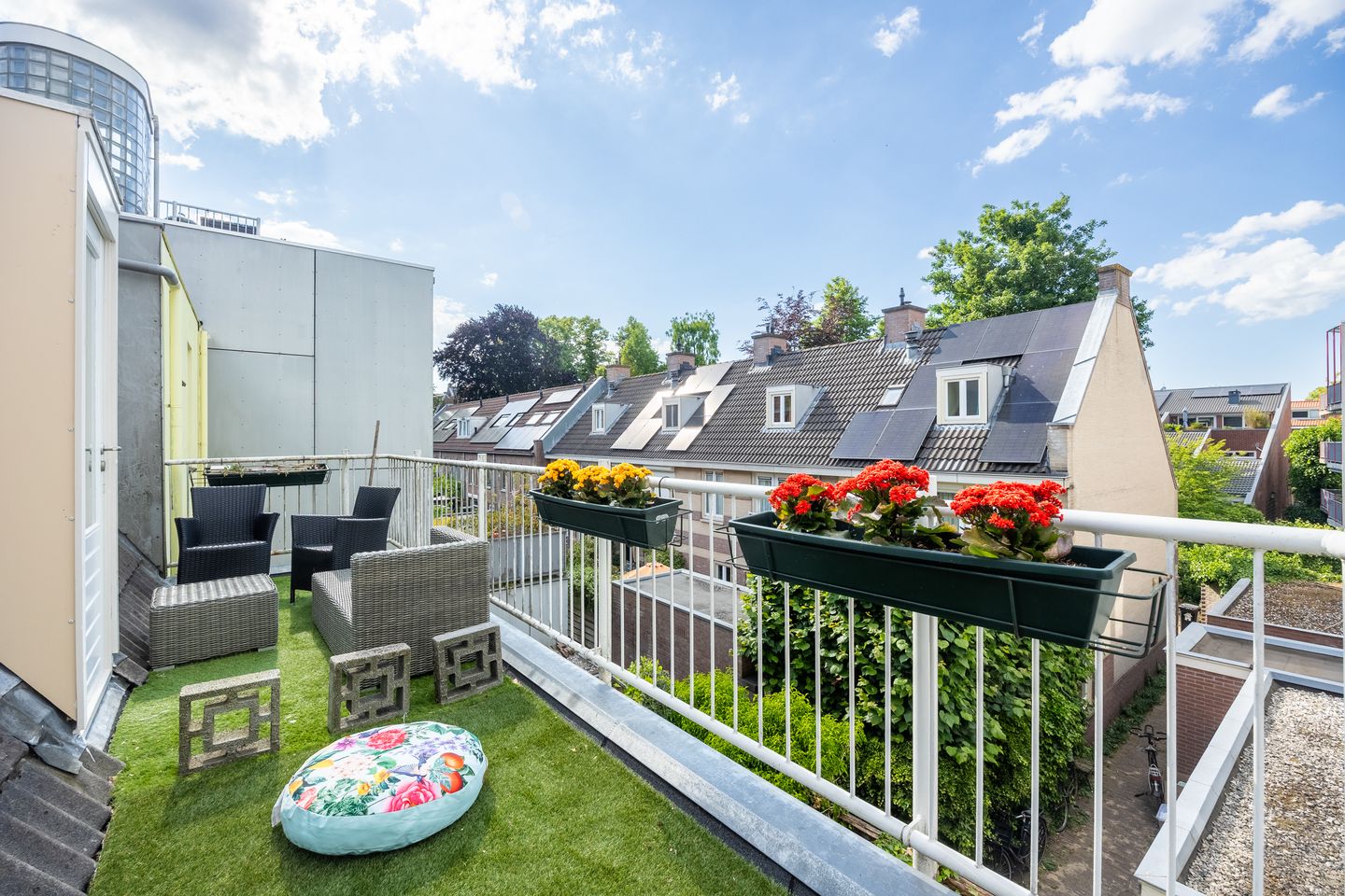 Photo 35 of Vrouwjuttenstraat 34-A