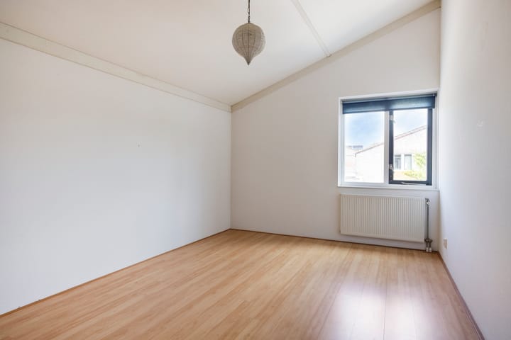 Foto 17 van Vrijdagstraat 12