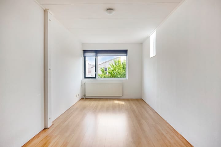 Foto 19 van Vrijdagstraat 12