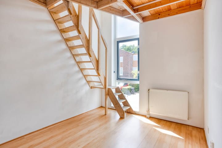 Foto 23 van Vrijdagstraat 12