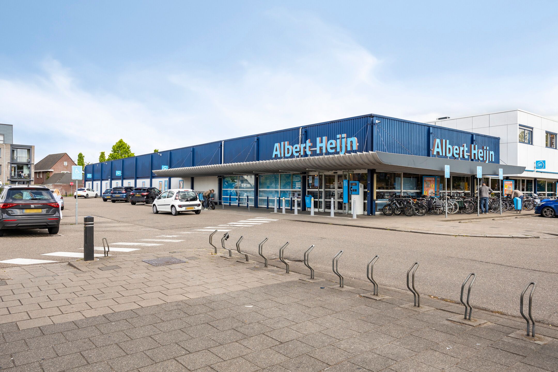 Photo 42 of Paulus Potterstraat 1