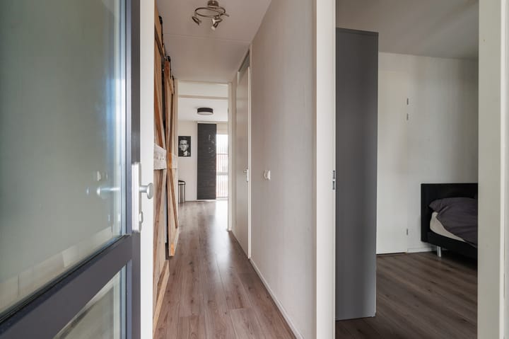 Photo 14 of Makelaarstraat 8-E