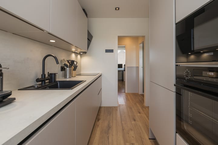 Photo 3 of Rijnmond 166