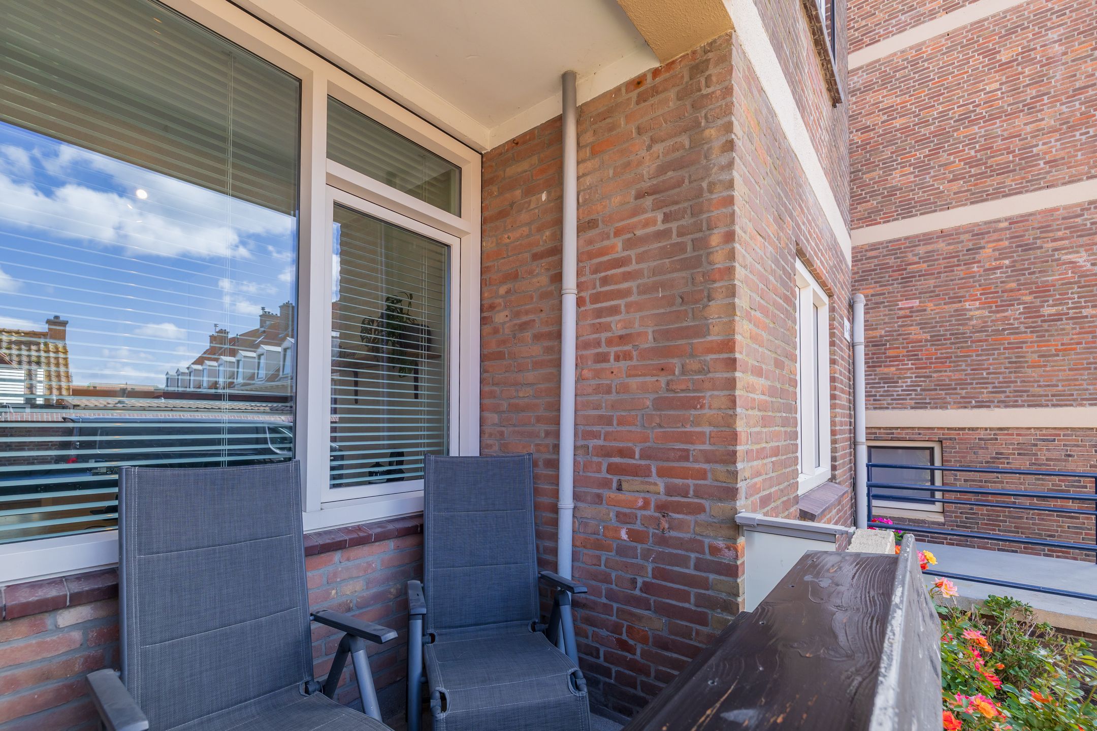 Foto 24 van Rijnmond 166