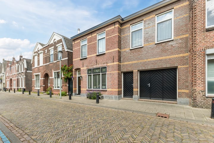 Foto 4 van Julianastraat 8