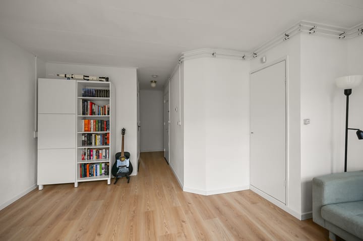 Foto 8 van Van Beuningenstraat 154-2