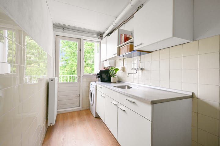 Foto 11 van Van Beuningenstraat 154-2