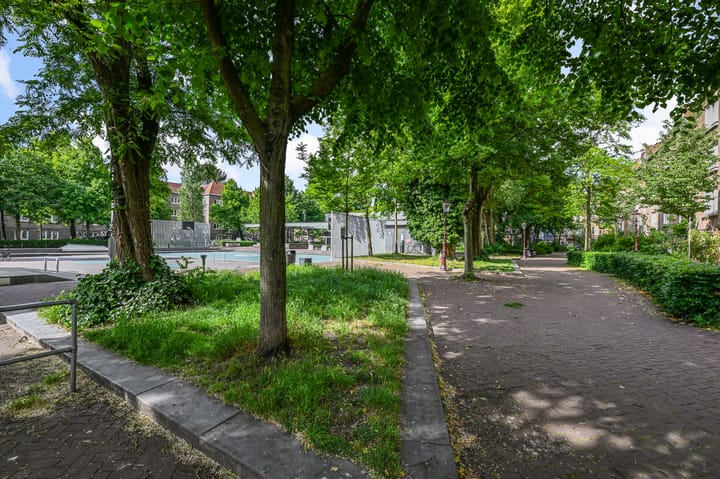 Foto 20 van Van Beuningenstraat 154-2