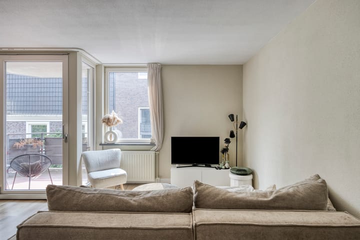 Foto 6 van Stadhuisplein 355-07