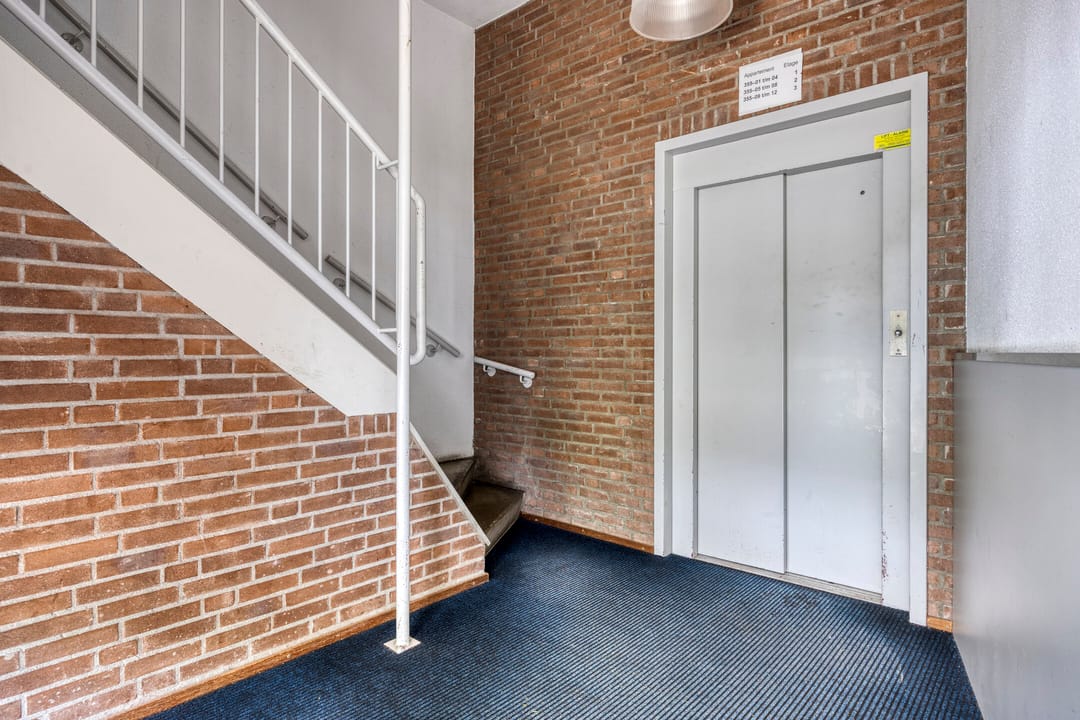 Foto 22 van Stadhuisplein 355-07