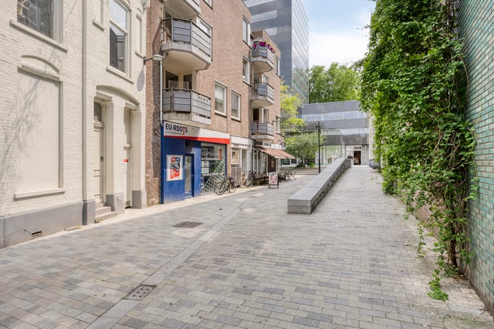 Foto 26 van Stadhuisplein 355-07