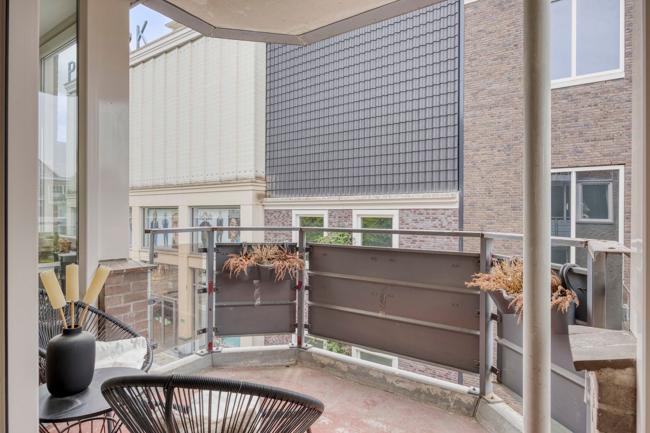 Foto 24 van Stadhuisplein 355-07