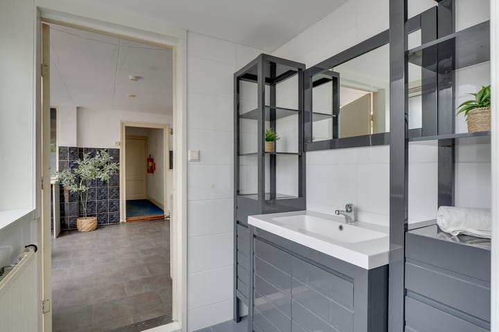 Photo 22 of Concordiastraat 27