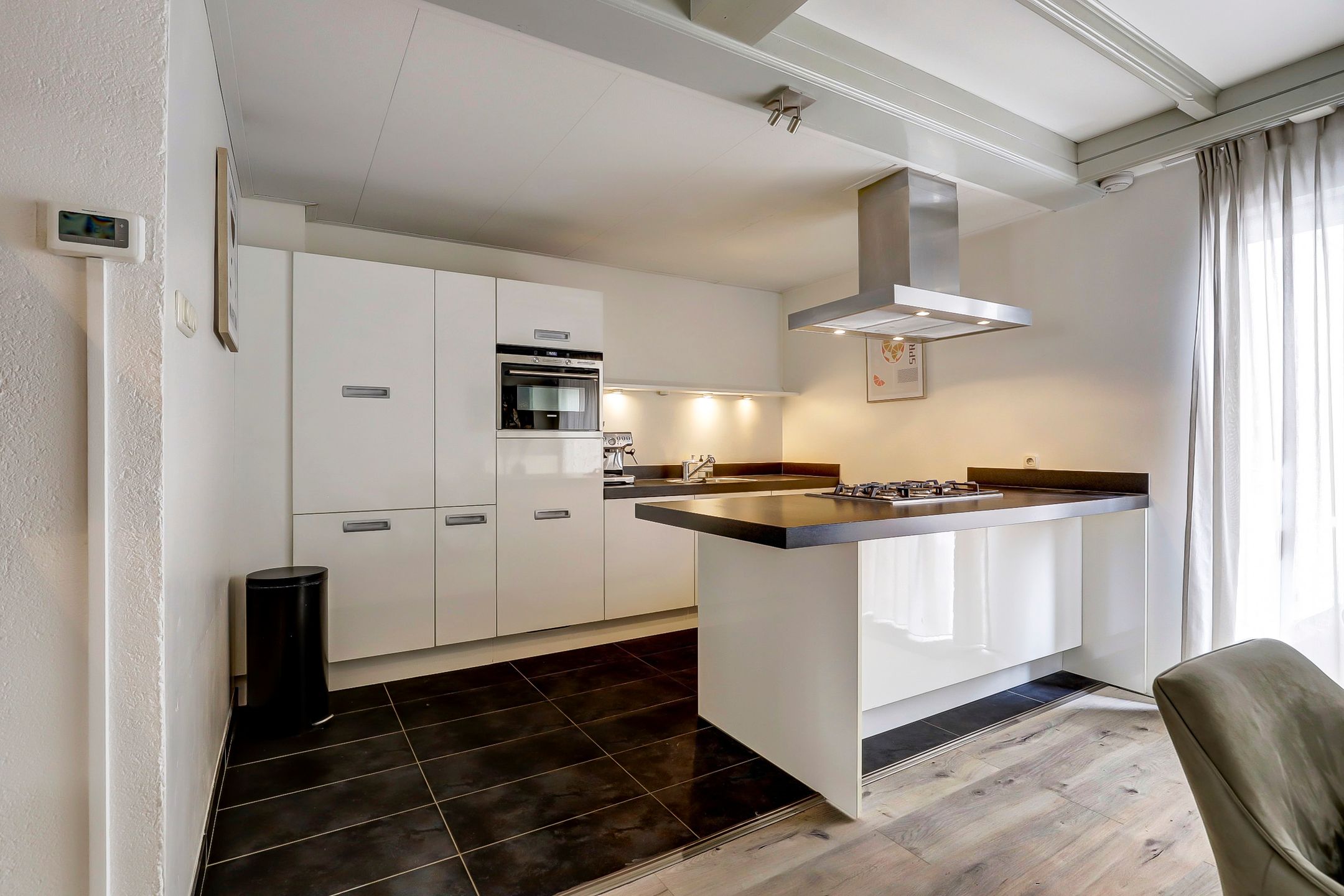 Photo 3 of Jodenstraat 8