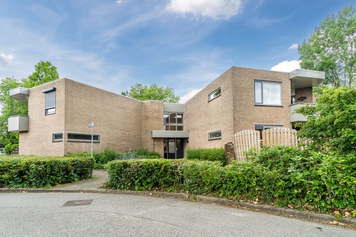 Foto 1 van G van Damstraat 29