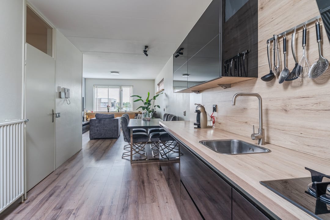 Foto 2 van G van Damstraat 29