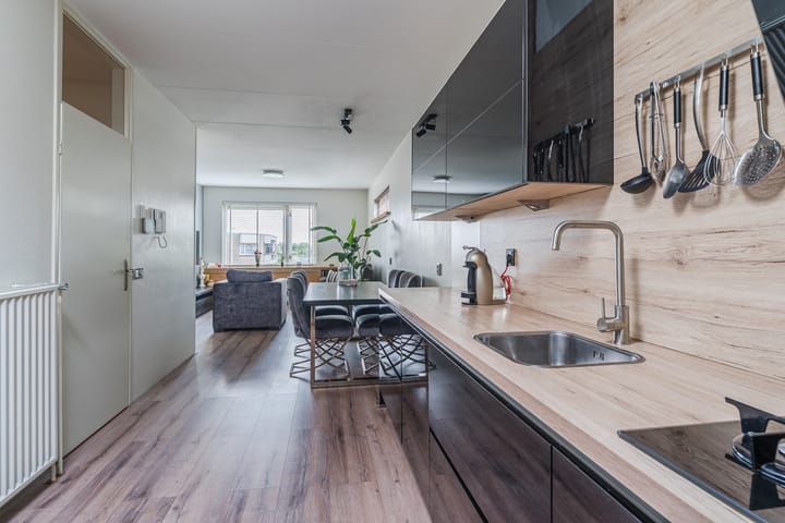 Foto 2 van G van Damstraat 29