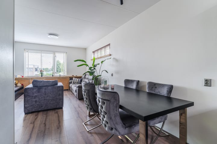 Foto 14 van G van Damstraat 29